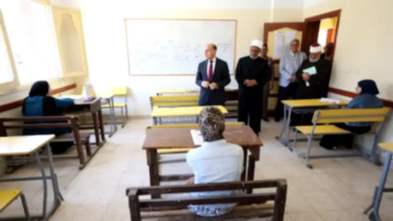 رئيس قطاع المعاهد ومحافظ الغربية يتفقدان امتحانات الثانوية الأزهرية