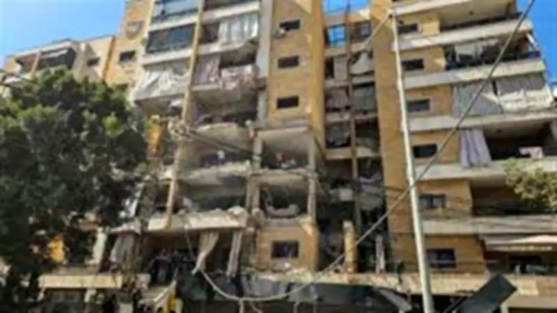 إسرائيل تستهدف مقرات حزب الله بالضاحية الجنوبية لبيروت دون إنذار