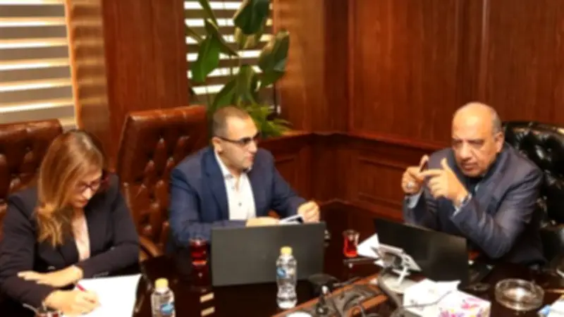 وزير الكهرباء يبحث مع شركة نكسوس أنالاتيكا تنظيم سوق الكهرباء وجذب الاستثمارات