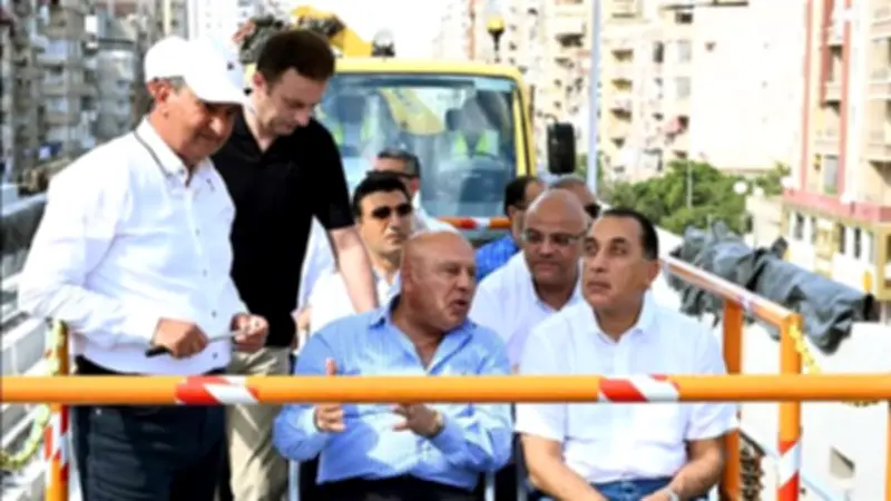 مدبولي: مترو الإسكندرية نقلة نوعية في النقل الجماعي