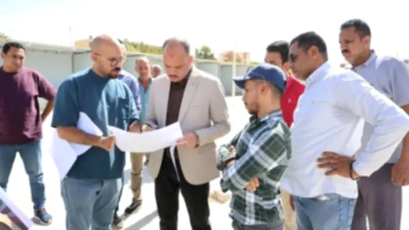 نائب محافظ الوادي الجديد يتفقد تطوير أرض المعارض ويوجه بسرعة الإنجاز