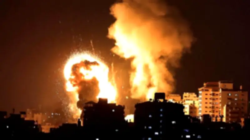 انفجار ضخم يهز القدس المحتلة وإطلاق صفارات الإنذار