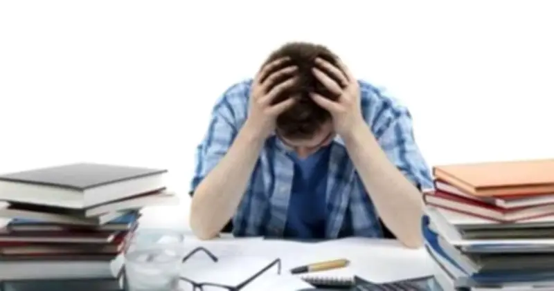 أضرار صحية تهددك بسبب الإفراط في الكافيين خلال الامتحانات