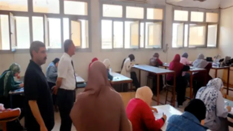 عميد تكنولوجيا التعليم بجامعة العاصمة يتفقد لجان الامتحانات ويؤكد رصد الشكاوى وحلها فوراً