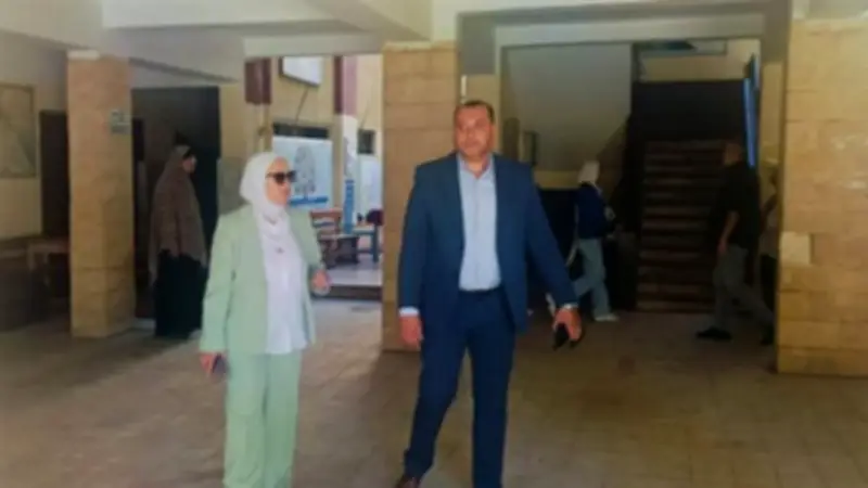 مدير تعليم القاهرة تشدد على الانضباط بلجان امتحانات الإعدادية