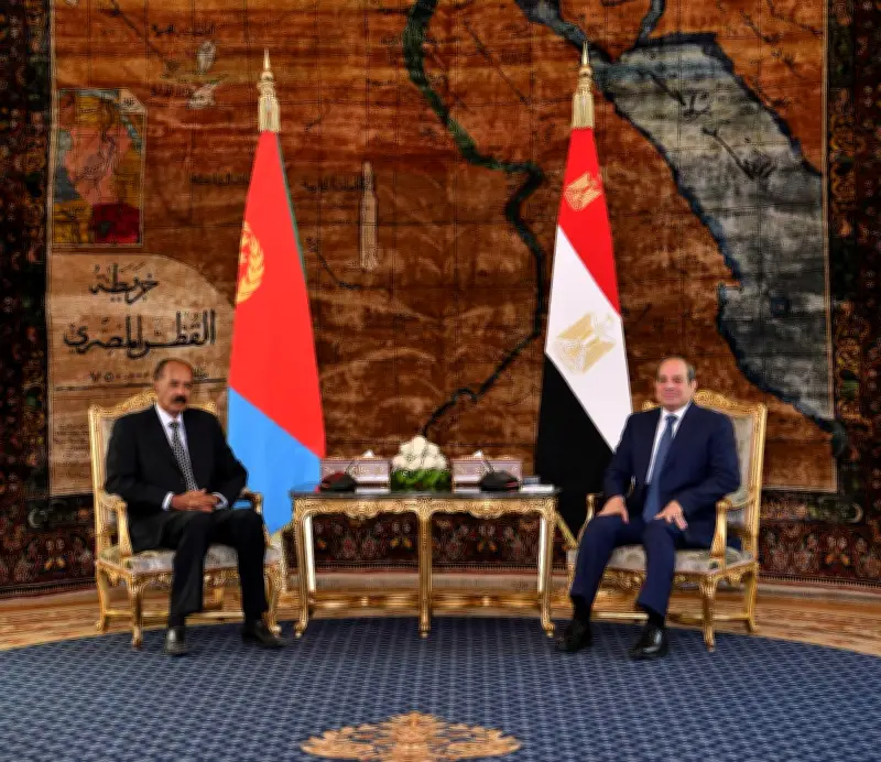 مراسم استقبال رسمية.. الرئيس السيسي يستقبل نظيره الإريتري في قصر الاتحادية