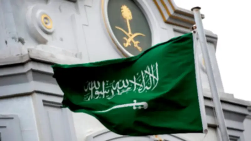 السعودية تنفي استهداف قاعدة الأمير سلطان الجوية وتوضح سبب صفارات الإنذار