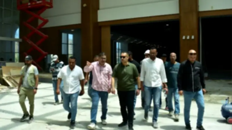 رئيس العلمين الجديدة يتفقد مشروعات استعداداً للفعاليات الدولية
