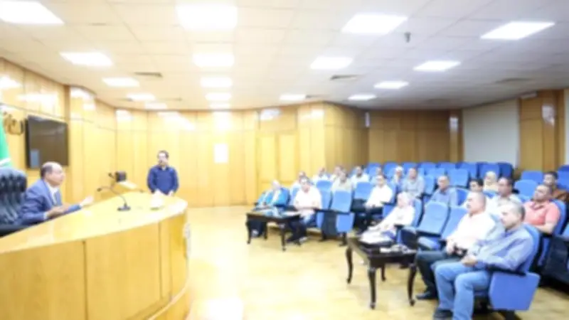 محافظ المنيا يدعم منظومة شكاوى المواطنين بكوادر تكنولوجية وهندسية