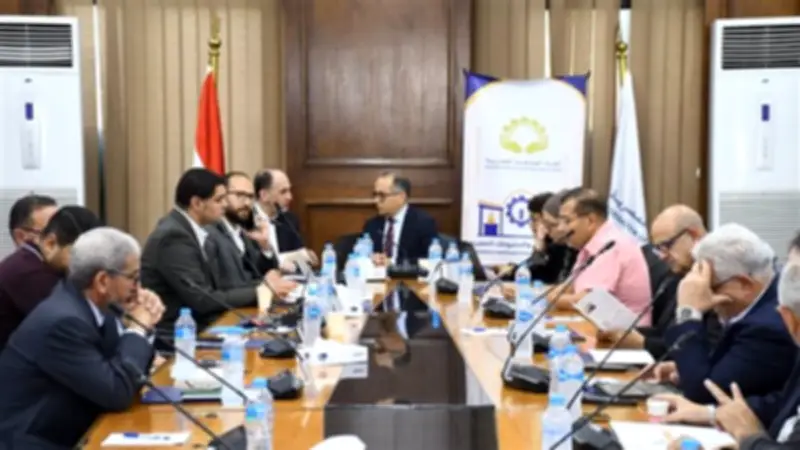 اتحاد الصناعات يبحث استدامة التكتلات الاقتصادية بعد التمويل الدولي