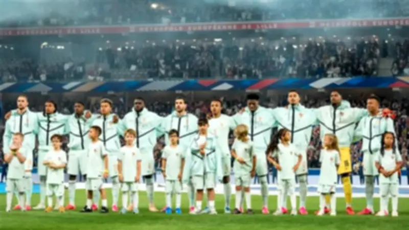 فرنسا تتقدم على أيرلندا الشمالية بهدف في الشوط الأول ودياً