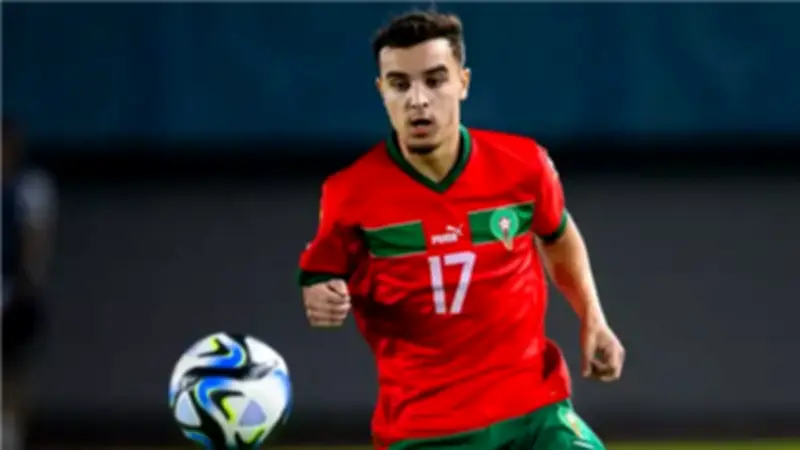 الزمالك يتحرك لحل أزمة مستحقات عبد الحميد معالي في المغرب