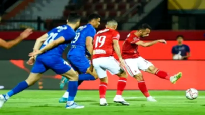 شوبير يكشف تفاصيل تأخير انطلاق الدوري المصري بسبب أمم أفريقيا
