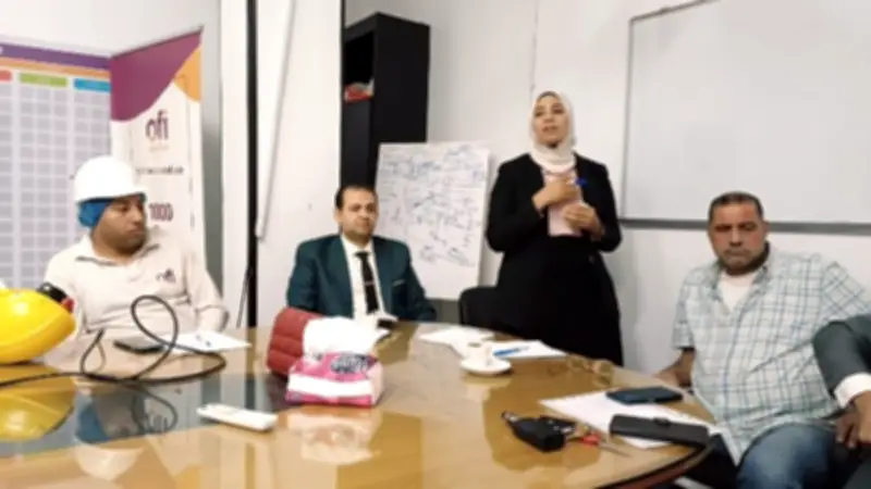 ندوة توعوية للعاملين بمصنع مواد غذائية ببني سويف لتعزيز بيئة عمل آمنة
