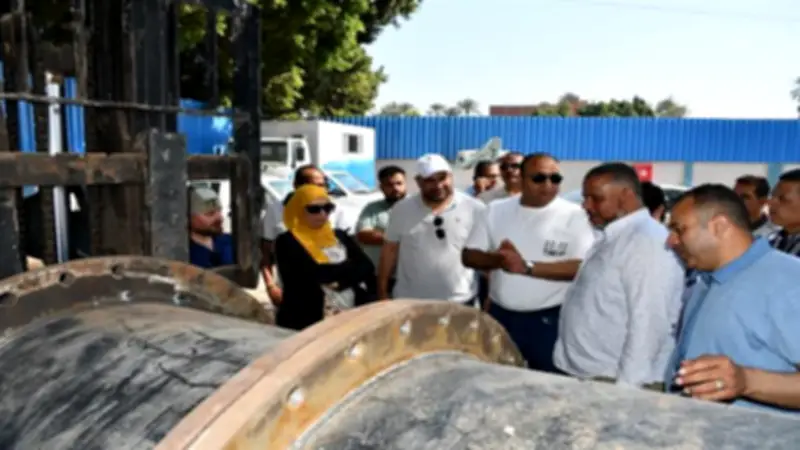 رئيس مياه الجيزة يتفقد الورشة العمومية لمتابعة جاهزية فرق الطوارئ