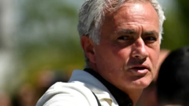 جوزيه مورينيو يعود إلى ريال مدريد لبدء حقبة جديدة في البرنابيو