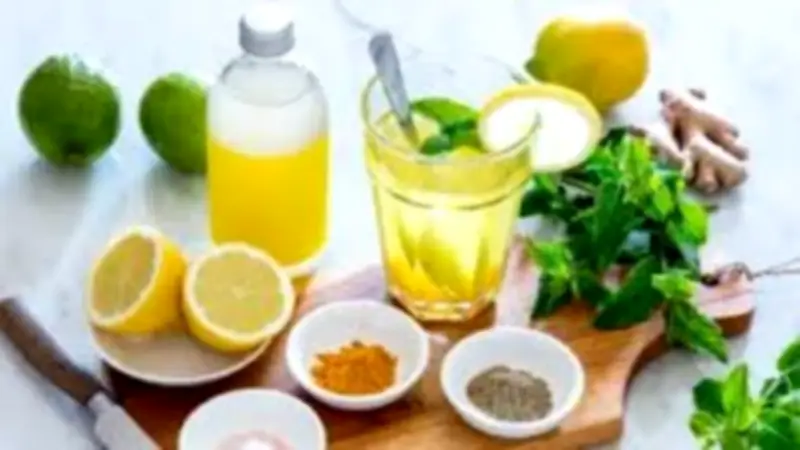 مشروب صباحي بسيط يساعد على تقليل دهون البطن.. السر الذي لا يعرفه كثيرون