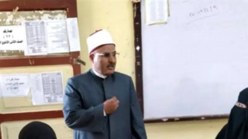 امتحانات النحو للثانوية الأزهرية بالإسماعيلية دون شكاوى