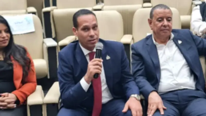 النائب سيد عبد الجليل يشارك في اجتماع المجلس التنفيذي لرضاء المنتفعين بالإسماعيلية