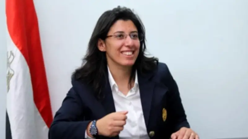 مصر ترسل رسائل ثقة للمستثمرين بسداد مستحقات النفط والتيسيرات الجمركية