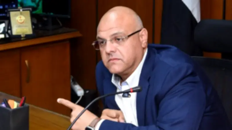 محافظ الإسكندرية يرفض تقنين أوضاع محطة خرسانة مخالفة تهدد صحة الطلاب
