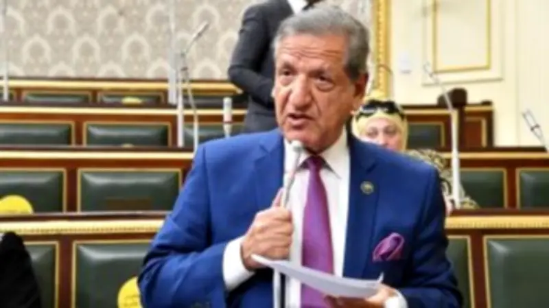 فخري الفقي: تراجع التضخم يمنح المواطنين مكاسب حقيقية رغم استمرار ارتفاع الأسعار