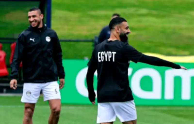 رئيسة جامعة جونزاجا تحضر مران المنتخب وتوجه كلمة للفراعنة