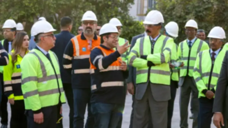 رئيس اقتصادية قناة السويس يستقبل رئيس إريتريا لبحث التعاون والاستثمار