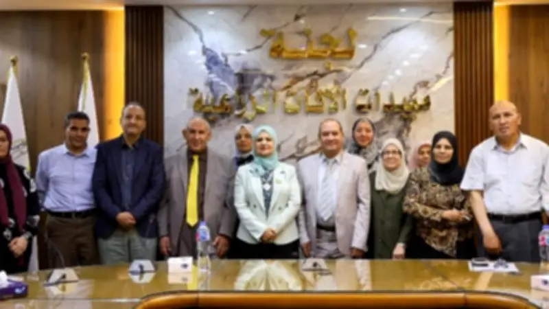 مصر الأولى عالمياً في تصدير النحل الحي والزراعة تحمي المناحل