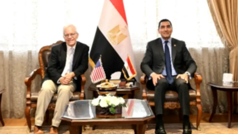 وزير الشباب والرياضة يبحث مع القائم بأعمال السفير الأمريكي تعزيز التعاون المشترك