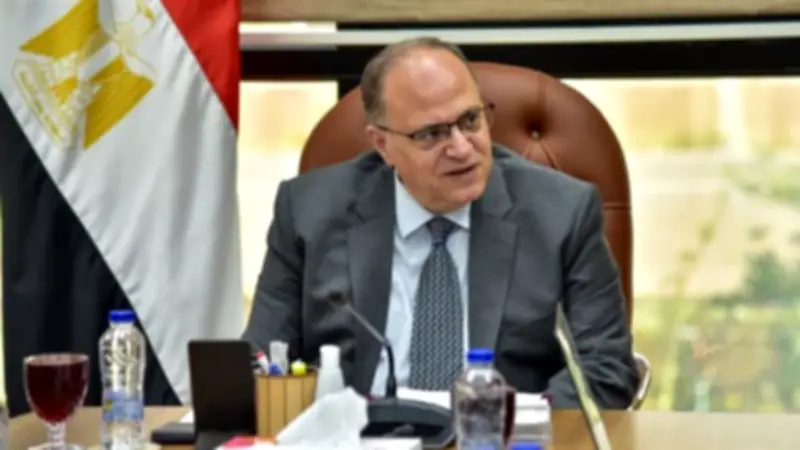 هيئة الدواء تستعرض خطوات دعم الاكتفاء الذاتي من المواد الخام الدوائية