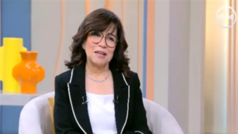 منى الرخاوي: والدي جمع بين الحزم والرحابة في تربيته وتعاملاته