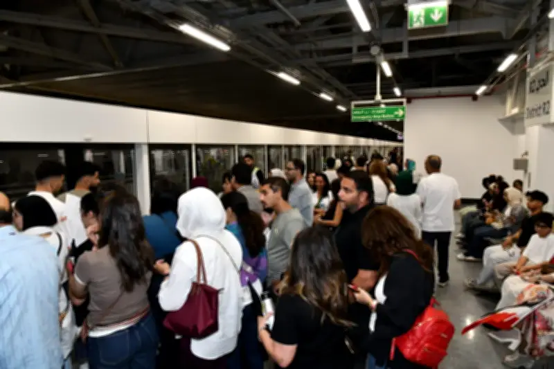إقبال كبير على المونوريل للمشاركة في احتفالية كأس العالم بالعاصمة الجديدة