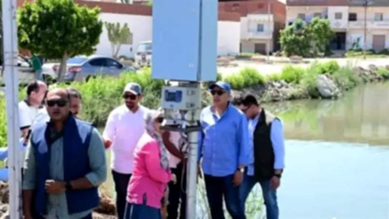 وزير الري يتفقد تطهير الترع بالإسماعيلية ويوجه بتطوير مآخذ المياه