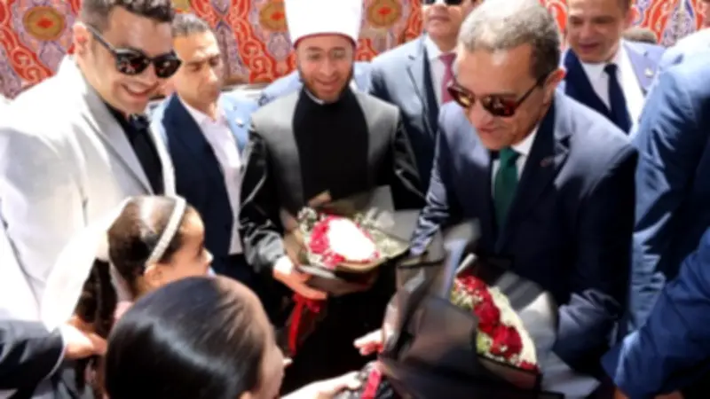 محافظ المنوفية ووزير الأوقاف يفتتحان المسجد القبلي بمنشأة سلطان