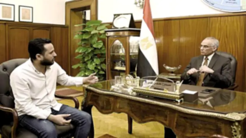 رحلة المخلفات من سلة المهملات إلى معامل القومي للبحوث.. عبقرية الباحثين حولت الملوثات لكنوز
