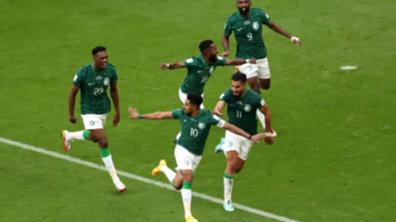 بين الحقيقة والخيال: هل يكرر المنتخب السعودي معجزة الأرجنتين ضد إسبانيا؟