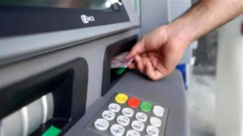 أزمات ماكينات الصراف الآلي والعلاقات المصرية العراقية على طاولة لجان النواب