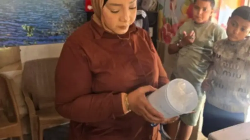 ضبط مواد غش في عصير القصب بحملة تموينية بالقصير