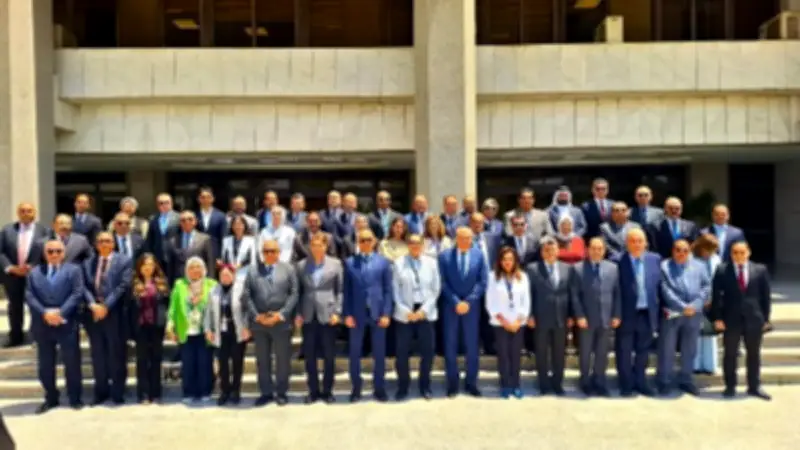الطيران تنظم جولة لوفد من مجلسي الشيوخ والبرلمان للاطلاع على المشروعات التطويرية