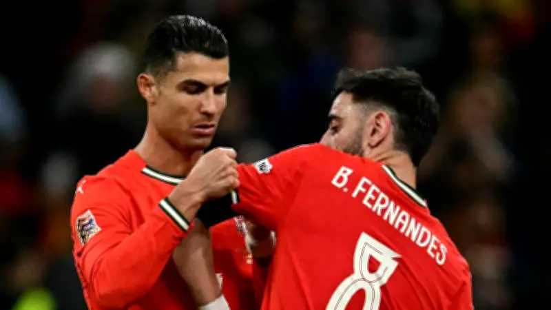 صحفية بريطانية تحرض برونو فيرنانديز للتمرد على رونالدو في كأس العالم
