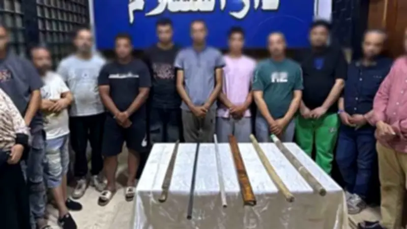 ضبط طرفي مشاجرة بأسلحة بيضاء وحجارة بسبب أولوية المرور في دار السلام