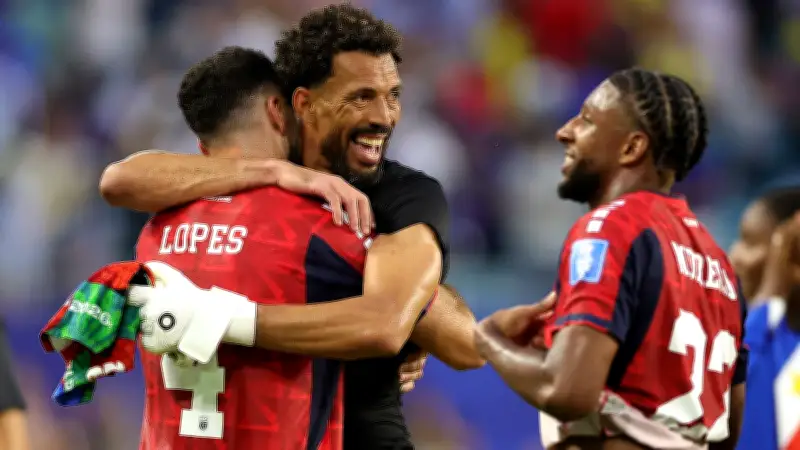 الرأس الأخضر يضرب موعدًا مع التاريخ.. أرقام تصعب مهمة السعودية في كأس العالم