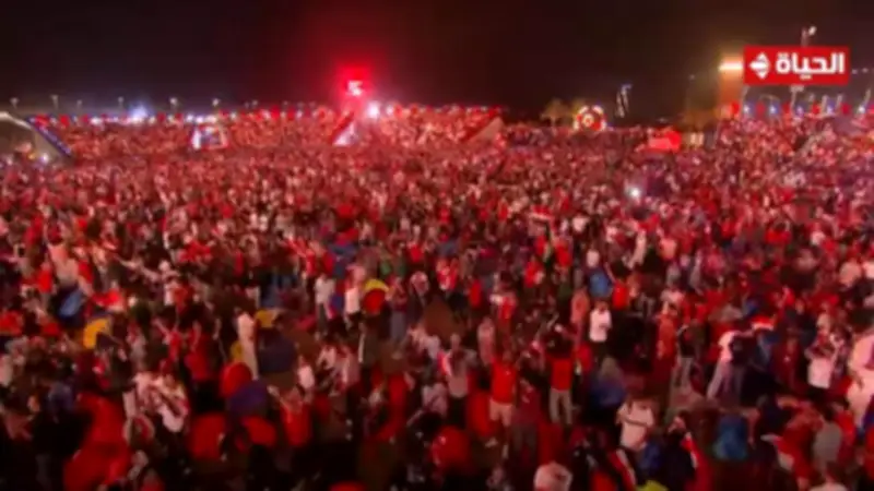 أجواء احتفالية في الفان زون بالعاصمة الجديدة بعد تعادل مصر وبلجيكا