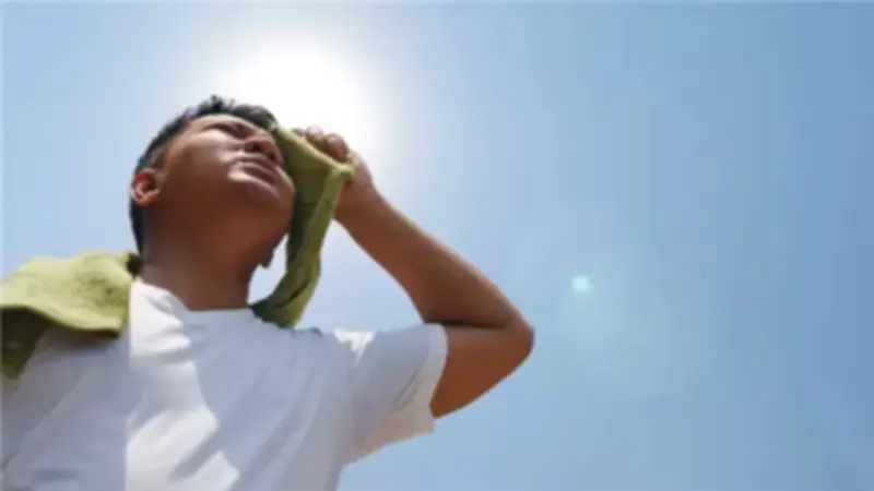 خبير مناخ يحذر من خطورة التعرض للشمس بدءًا من الغد لمدة 93 يومًا