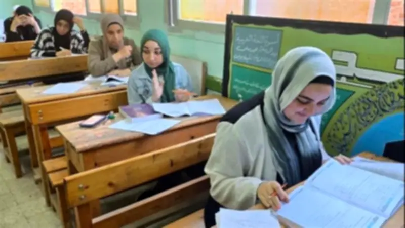 عادة شائعة تهدد مصير طلاب الثانوية العامة.. احذر الوقوع فيها