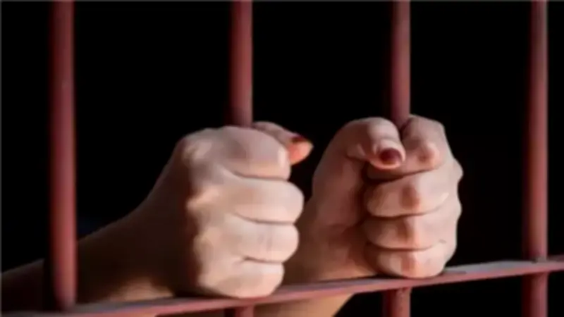 تجديد حبس صانعة محتوى بتهمة نشر محتوى خادش للحياء وحيازة مخدرات