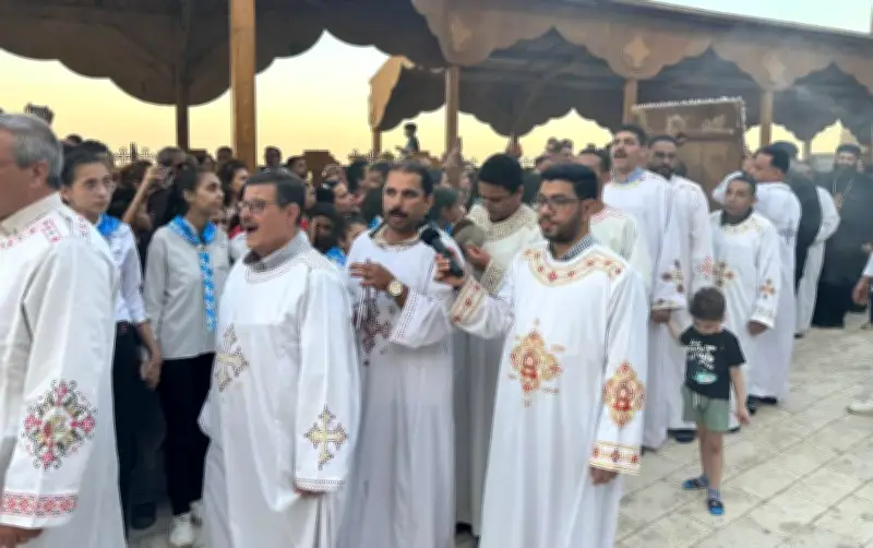 لليوم الثالث.. توافد الأقباط على دير الجنادلة بأسيوط لإحياء احتفالات الحديد