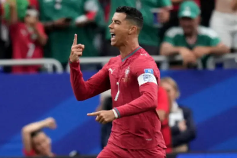 ليلة تاريخية لكريستيانو رونالدو: البرتغال تسحق أوزبكستان بخماسية في كأس العالم