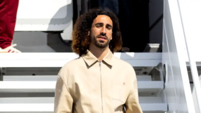 زوجة كوكوريلا تنهي الجدل بانتمائه لريال مدريد بصورة طفولته
